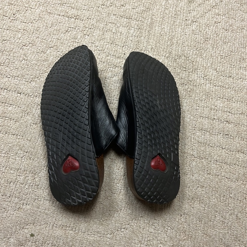Think! Clogs - Picture 7 of 10